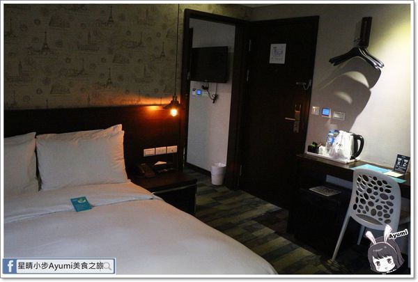 Khan康瀚行旅：[高雄住宿推薦]台灣第一間倫敦設計獎飯店－康瀚行旅／捷運、夜市步行約10分鐘／附近景點有駁二、愛河、旗津