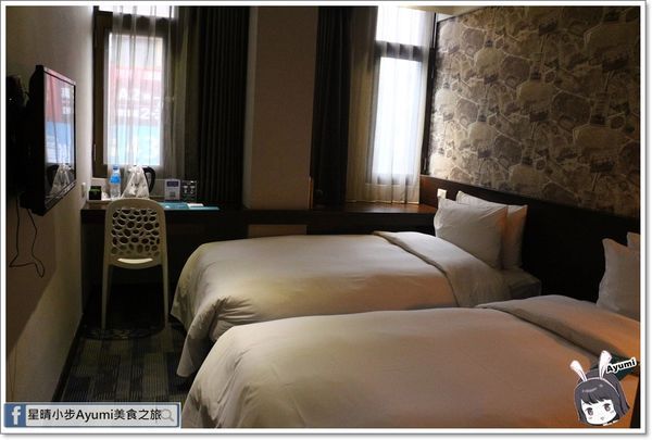 Khan康瀚行旅：[高雄住宿推薦]台灣第一間倫敦設計獎飯店－康瀚行旅／捷運、夜市步行約10分鐘／附近景點有駁二、愛河、旗津