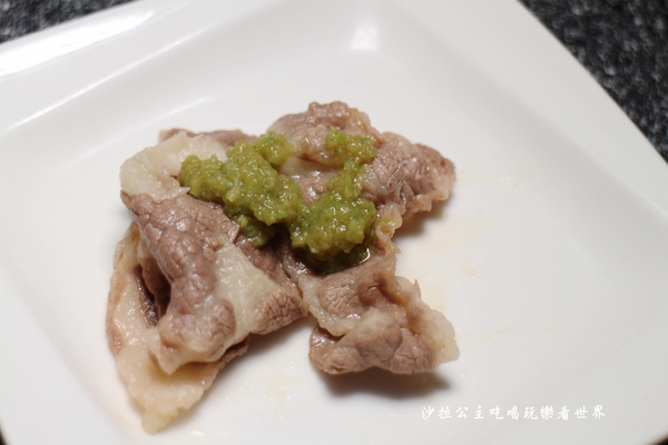 王子鴻精緻鍋物(原:王子鴻異國精緻火鍋):三重涮涮鍋/火鍋『王子鴻精緻鍋物』副餐/甜湯/飲料/冰淇淋無限供應/吃的到南洋風味鍋底/捷運台北橋站