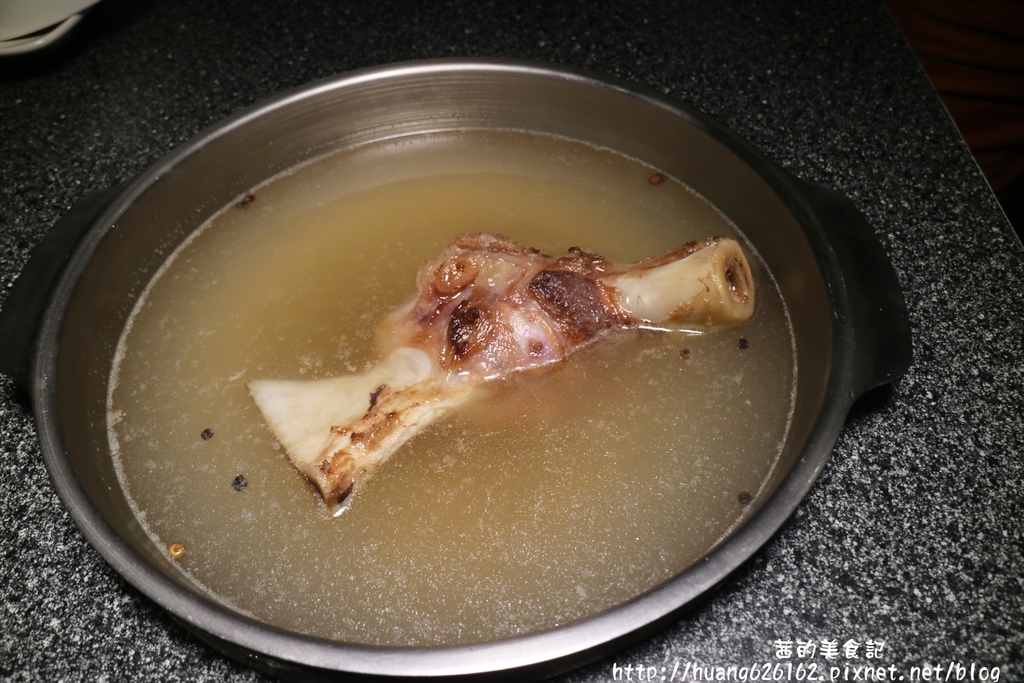 IMG_3095.JPG IMG_3095.JPG