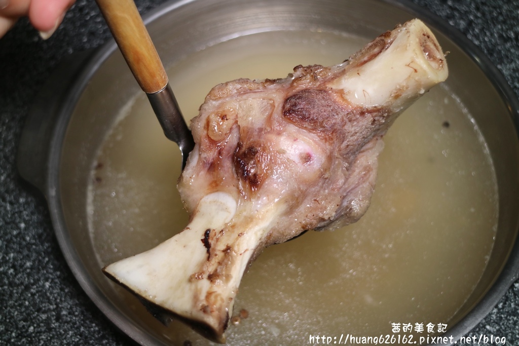 IMG_3099.JPG IMG_3099.JPG