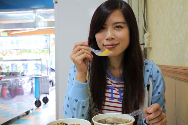 星大王甜品專賣店：【桃園美食】星大王甜品專賣~人氣古早味冰品/米苔目和芋圓口感Q彈/(隱藏版的)鳳梨芋圓冰/鳳梨綜合冰好吃