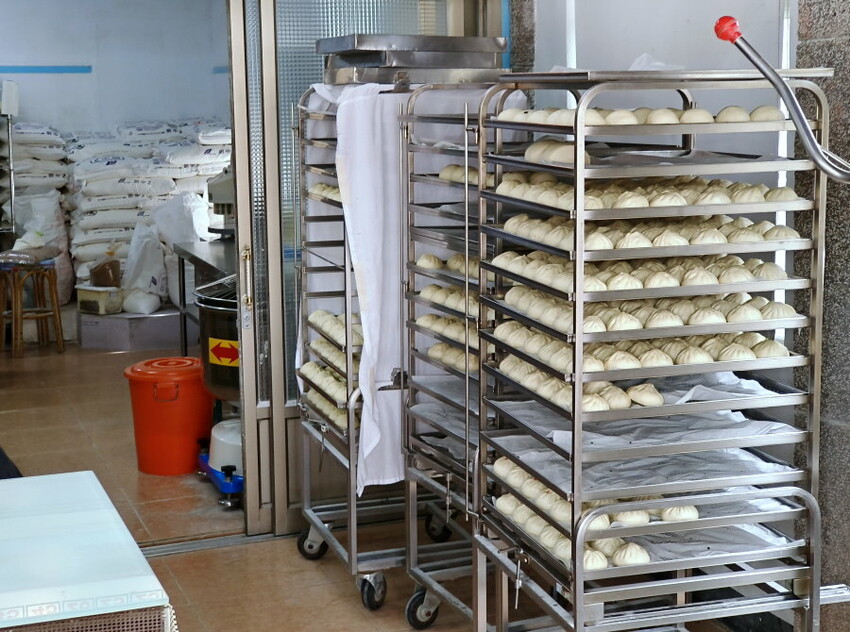 【台東美食】纏記舊街東河包子.在地人狂推美味肉包!芝麻包推薦!