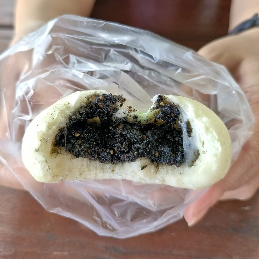 【台東美食】纏記舊街東河包子.在地人狂推美味肉包!芝麻包推薦!