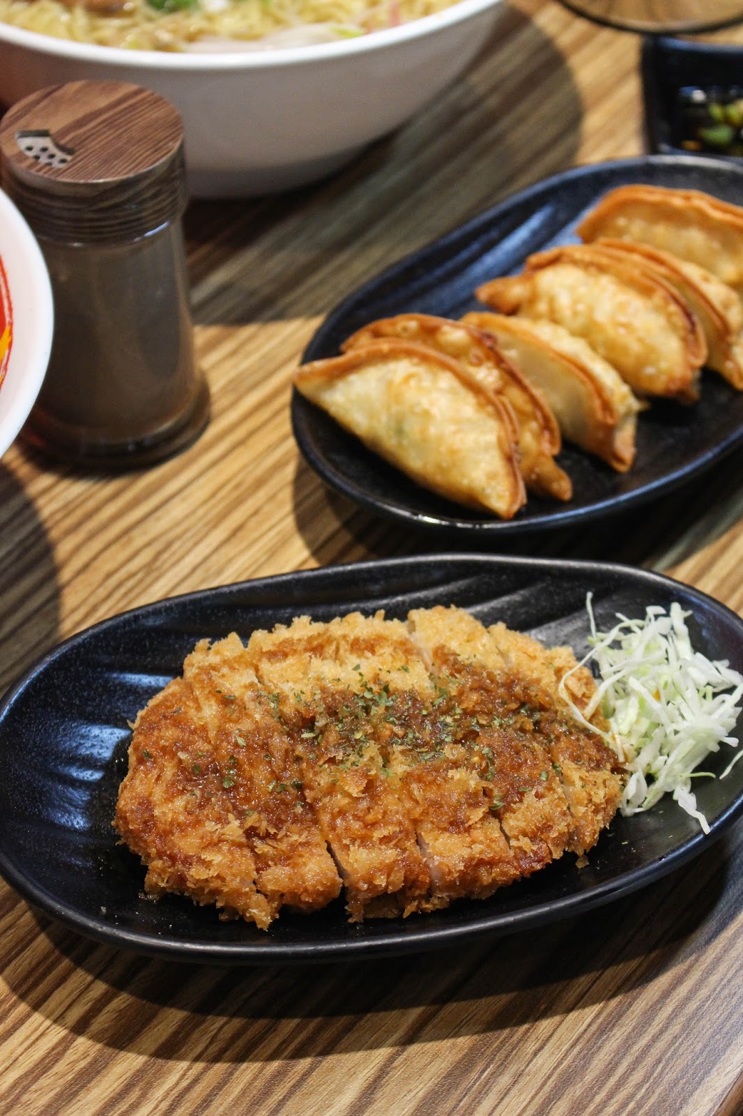 [高雄美食]50元平價拉麵吃到飽~豚將日本拉麵鼎金店~三民區日本料理~