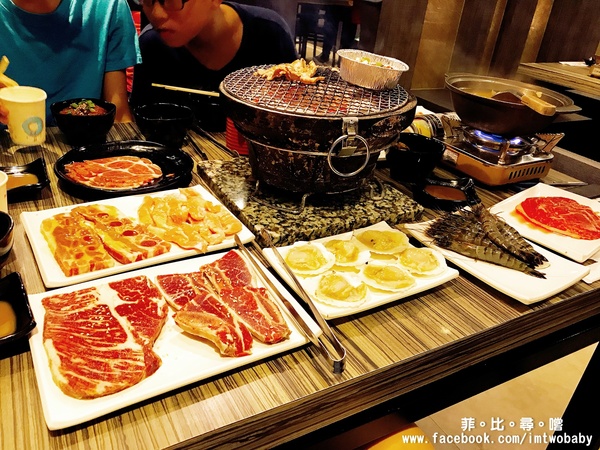 燒物玩家(蘆洲長榮店):【蘆洲美食】燒物玩家 日式炭火燒肉平價火烤吃到飽 特級嚴選肉品無限享用 精選玩家美國PRIME級牛肉讓你呷免驚! 燒物玩家(蘆洲長榮店):【蘆洲美食】燒物玩家 日式炭火燒肉平價火烤吃到飽 特級嚴選肉品無限享用 精選玩家美國PRIME級牛肉讓你呷免驚!