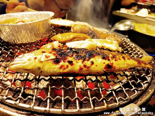 燒物玩家(蘆洲長榮店):【蘆洲美食】燒物玩家 日式炭火燒肉平價火烤吃到飽 特級嚴選肉品無限享用 精選玩家美國PRIME級牛肉讓你呷免驚! 燒物玩家(蘆洲長榮店):【蘆洲美食】燒物玩家 日式炭火燒肉平價火烤吃到飽 特級嚴選肉品無限享用 精選玩家美國PRIME級牛肉讓你呷免驚!