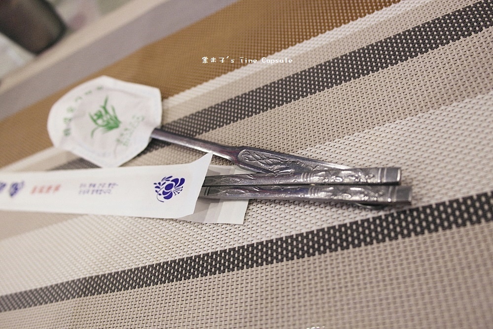 [台南佳里]韓春館 韓式料理-小錢也能吃大餐~銅盤烤肉+起司石鍋拌飯+人參糯米雞湯+起司年糕+海鮮泡菜煎餅!!味道超棒!