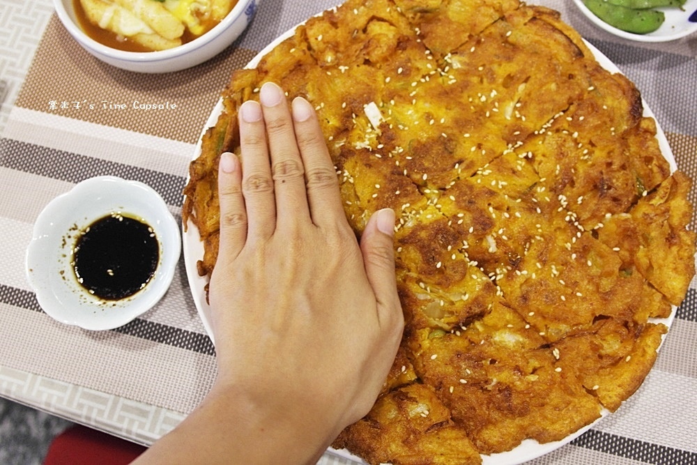 [台南佳里]韓春館 韓式料理-小錢也能吃大餐~銅盤烤肉+起司石鍋拌飯+人參糯米雞湯+起司年糕+海鮮泡菜煎餅!!味道超棒!