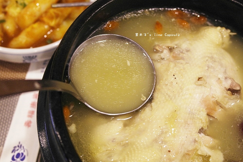 [台南佳里]韓春館 韓式料理-小錢也能吃大餐~銅盤烤肉+起司石鍋拌飯+人參糯米雞湯+起司年糕+海鮮泡菜煎餅!!味道超棒!