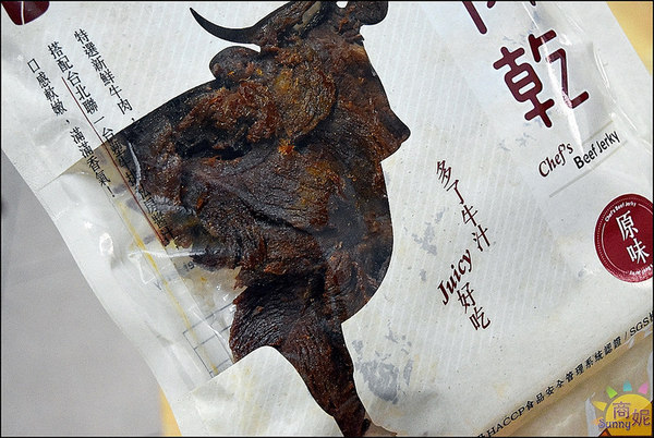 初心亭牛肉乾:台塑牛排私房多汁牛肉乾。初心亭。加了獨家牛汁地表最juicy牛肉乾一吃就上癮!@商妮吃喝遊樂