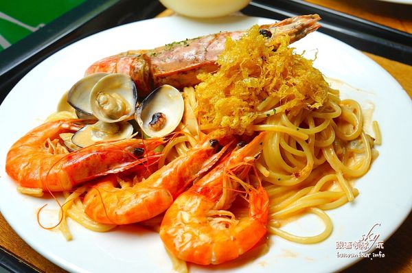 義食屋 EATaliano.(興隆店)：木柵平價義大利麵【義食屋 EATaliano-興隆店】