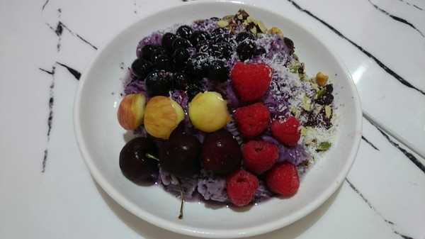 ICE FEVER CLUB 雪絨俱樂部：高雄~ICE FEVER CLUB 雪絨俱樂部~夏天就是要冰一下~超好拍的夢幻冰品店~