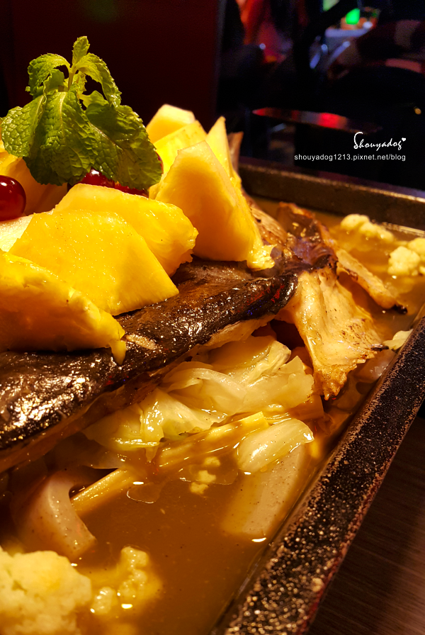 水貨-中和店：【川菜料理】炭火烤魚X川味麻辣燙 挑戰你的感官三重奏 水貨 in新北中和