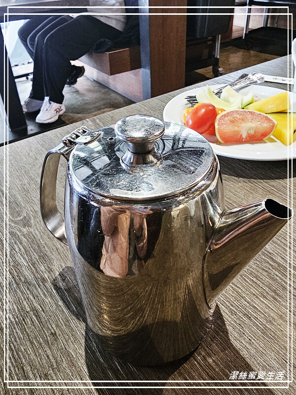 桃園市桃園區村民食堂-廚窗港點-桃園/人氣爆棚~港式飲茶吃到飽.藝文特區美食推薦