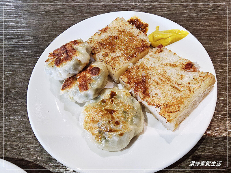 桃園市桃園區村民食堂-廚窗港點-桃園/人氣爆棚~港式飲茶吃到飽.藝文特區美食推薦