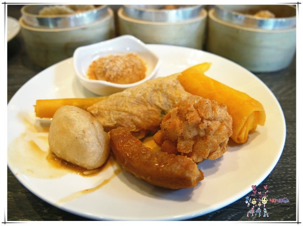 村民食堂,桃園美食,桃園吃到飽,櫥窗港點,港點吃到飽,藝文特區美食,港式料理,飲茶