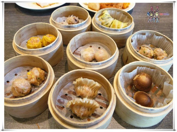 村民食堂,桃園美食,桃園吃到飽,櫥窗港點,港點吃到飽,藝文特區美食,港式料理,飲茶