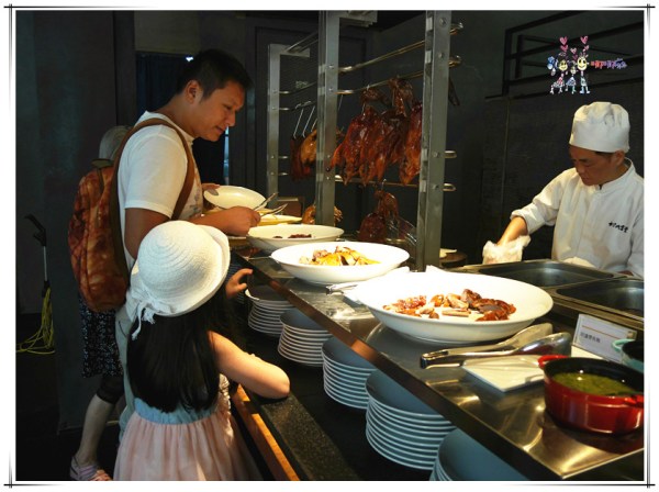 村民食堂,桃園美食,桃園吃到飽,櫥窗港點,港點吃到飽,藝文特區美食,港式料理,飲茶