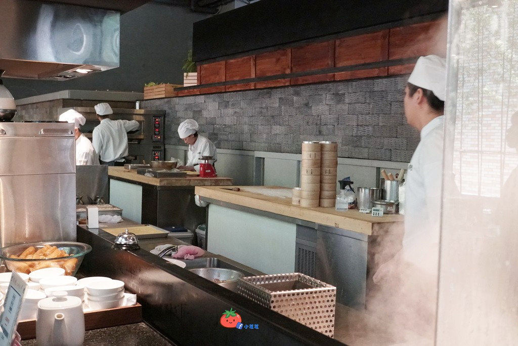 桃園港式飲茶吃到飽推薦 生啤酒 村民食堂