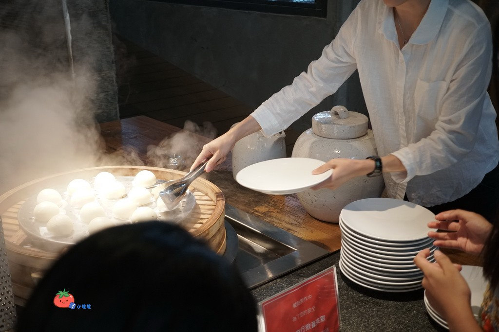 桃園港式飲茶吃到飽推薦 生啤酒 村民食堂