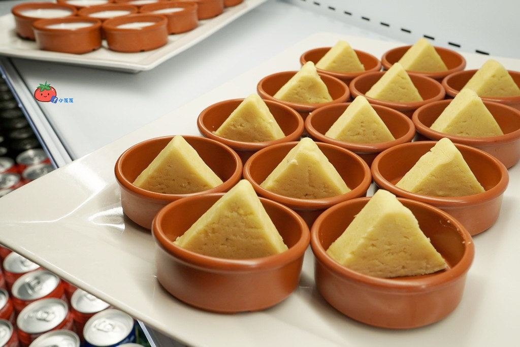 桃園港式飲茶吃到飽推薦 生啤酒 村民食堂