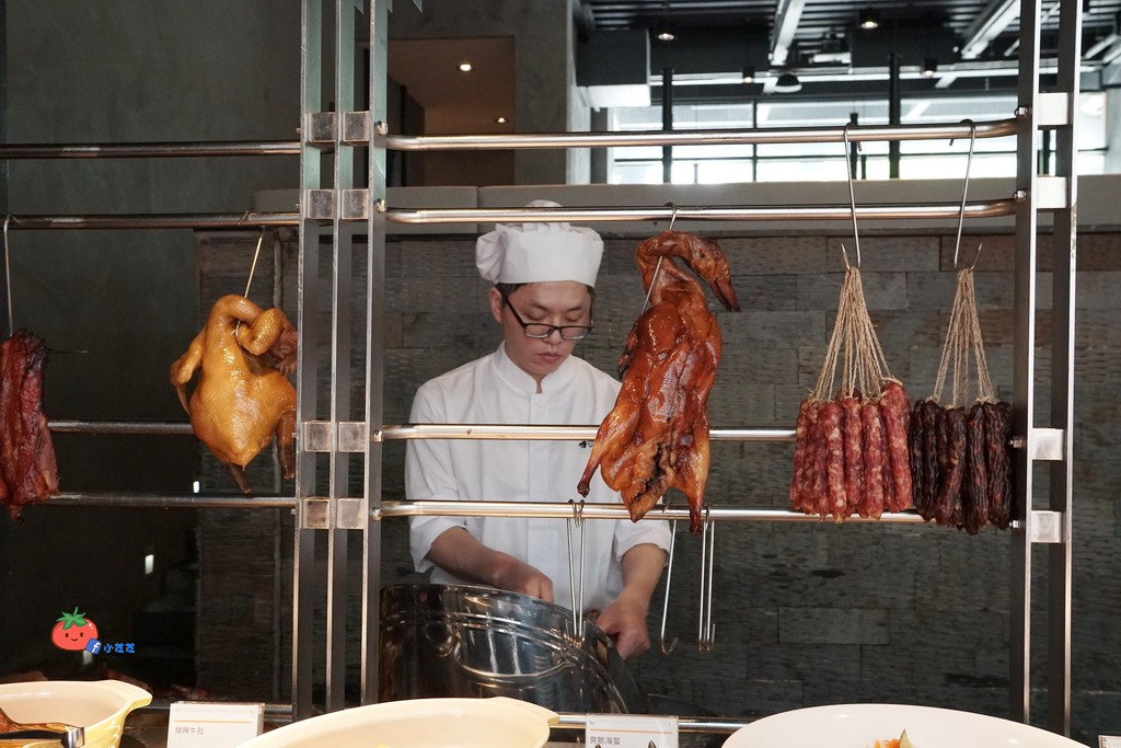 桃園港式飲茶吃到飽推薦 生啤酒 村民食堂