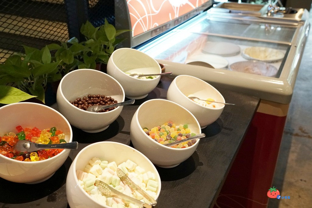 桃園港式飲茶吃到飽推薦 生啤酒 村民食堂