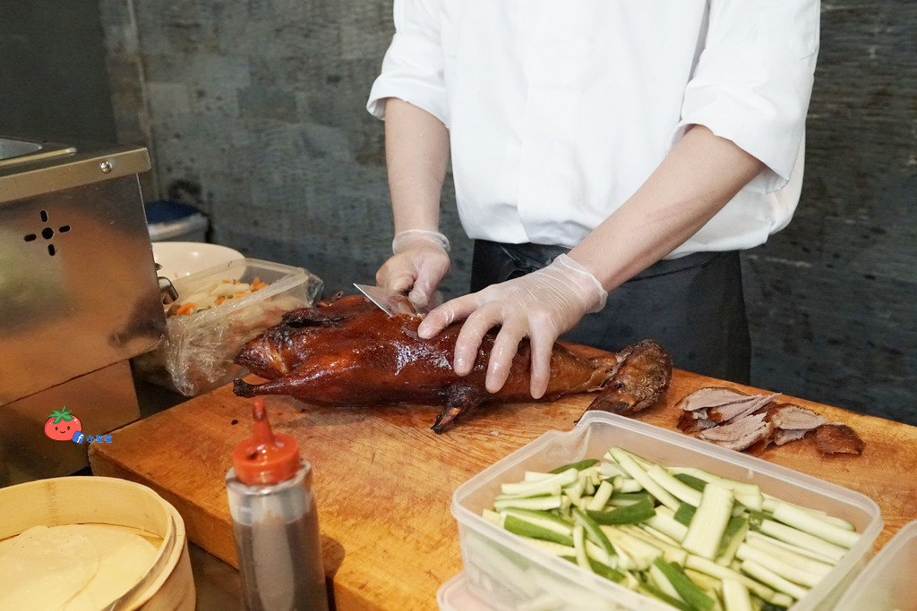 桃園港式飲茶吃到飽推薦 生啤酒 村民食堂