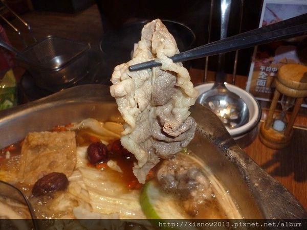 小當家海鮮鍋物(民權分店):23種海鮮選10種,適合火鍋聚餐之地-台北中山區靠近捷運中山國小站小當家海鮮鍋物(民權店)体驗心得 小當家海鮮鍋物(民權分店):23種海鮮選10種,適合火鍋聚餐之地-台北中山區靠近捷運中山國小站小當家海鮮鍋物(民權店)体驗心得