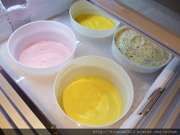 小當家海鮮鍋物(民權分店):23種海鮮選10種,適合火鍋聚餐之地-台北中山區靠近捷運中山國小站小當家海鮮鍋物(民權店)体驗心得 小當家海鮮鍋物(民權分店):23種海鮮選10種,適合火鍋聚餐之地-台北中山區靠近捷運中山國小站小當家海鮮鍋物(民權店)体驗心得