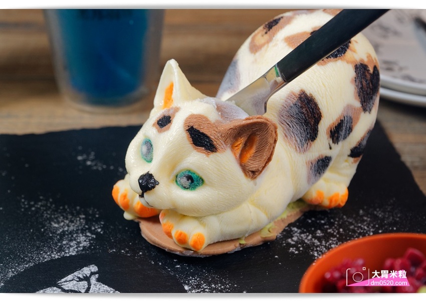 新北三重義式餐廳,黑邦廚房,冬季新品極黑豬南瓜奶油義大利麵,人氣限定萌貓慕斯蛋糕,超萌超可愛!捷運徐匯中學站美食推薦, - 大胃米粒 DAVID & MILLY