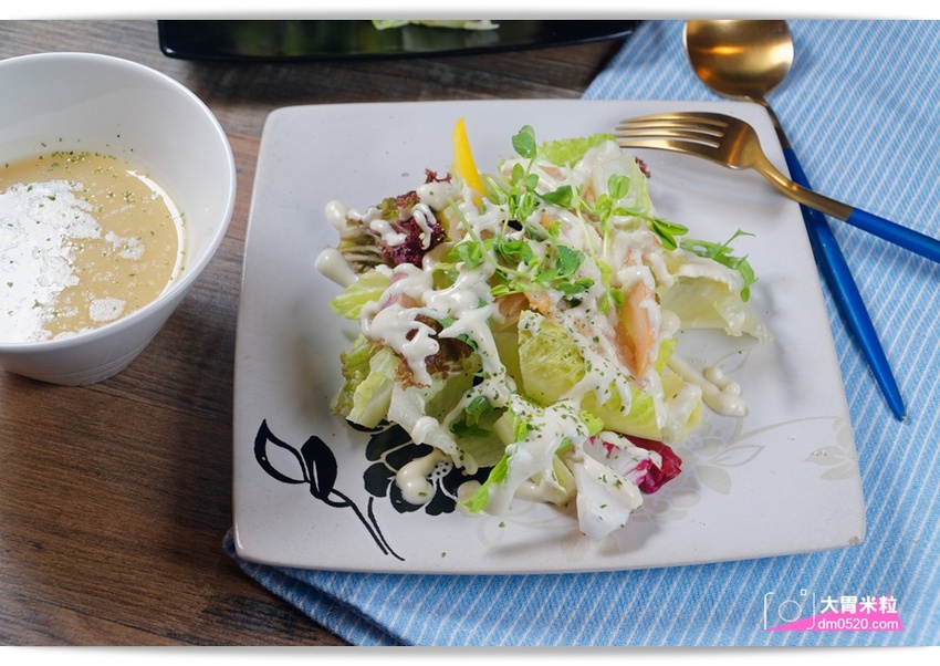 新北三重義式餐廳,黑邦廚房,冬季新品極黑豬南瓜奶油義大利麵,人氣限定萌貓慕斯蛋糕,超萌超可愛!捷運徐匯中學站美食推薦, - 大胃米粒 DAVID & MILLY