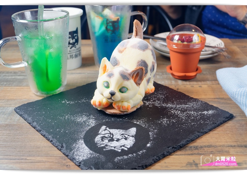 新北三重義式餐廳,黑邦廚房,冬季新品極黑豬南瓜奶油義大利麵,人氣限定萌貓慕斯蛋糕,超萌超可愛!捷運徐匯中學站美食推薦, - 大胃米粒 DAVID & MILLY