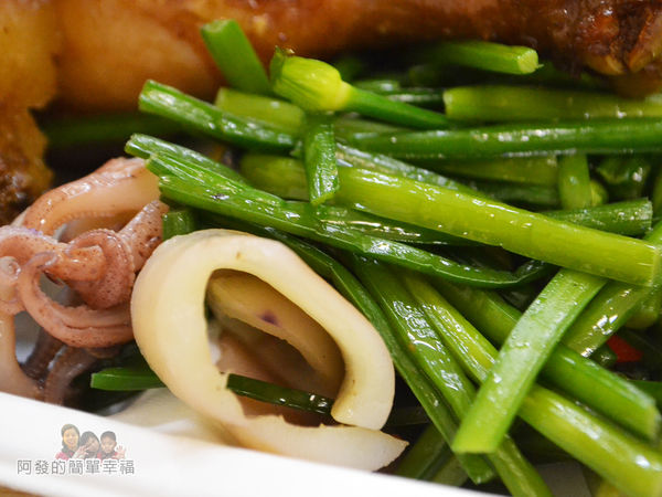 香甜小吃18-炒韭菜花枝