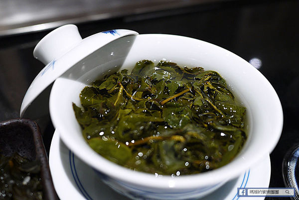 宜蘭美食【饗宴鐵板燒】絕美風味美國藍鑽級羊肉大餐初體驗。互動式創意精緻無菜單鐵板燒。宜蘭鐵板燒推薦