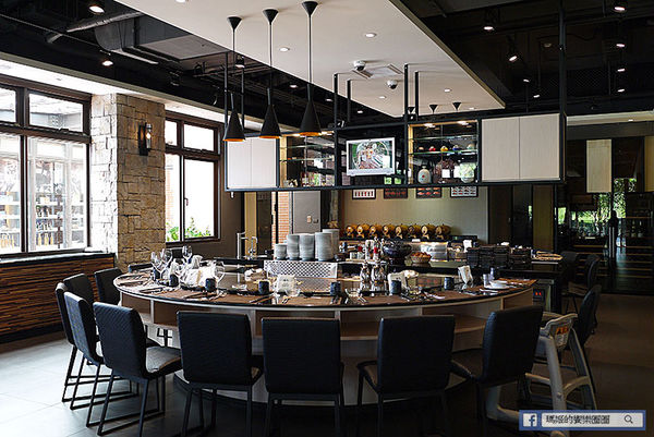 宜蘭美食【饗宴鐵板燒】絕美風味美國藍鑽級羊肉大餐初體驗。互動式創意精緻無菜單鐵板燒。宜蘭鐵板燒推薦