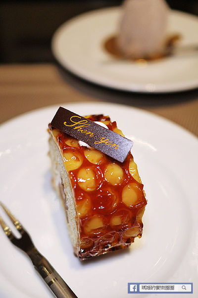 宜蘭美食【饗宴鐵板燒】絕美風味美國藍鑽級羊肉大餐初體驗。互動式創意精緻無菜單鐵板燒。宜蘭鐵板燒推薦