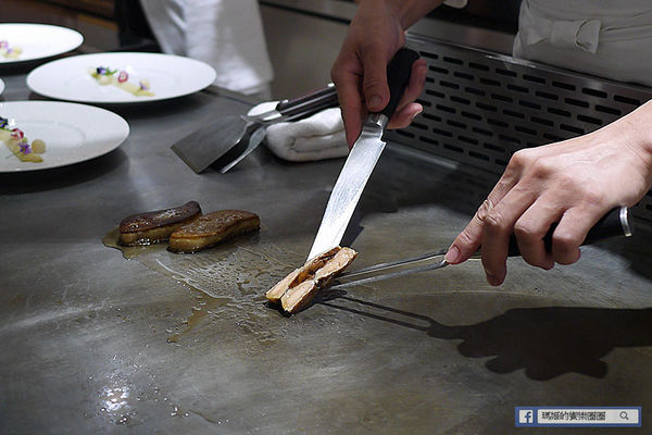 宜蘭美食【饗宴鐵板燒】絕美風味美國藍鑽級羊肉大餐初體驗。互動式創意精緻無菜單鐵板燒。宜蘭鐵板燒推薦
