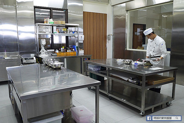 宜蘭美食【饗宴鐵板燒】絕美風味美國藍鑽級羊肉大餐初體驗。互動式創意精緻無菜單鐵板燒。宜蘭鐵板燒推薦