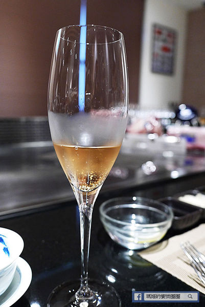 宜蘭美食【饗宴鐵板燒】絕美風味美國藍鑽級羊肉大餐初體驗。互動式創意精緻無菜單鐵板燒。宜蘭鐵板燒推薦