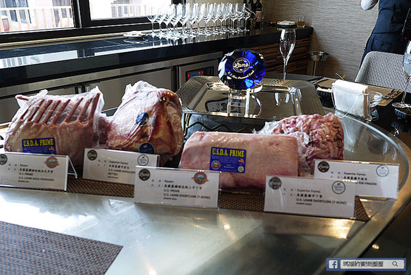 宜蘭美食【饗宴鐵板燒】絕美風味美國藍鑽級羊肉大餐初體驗。互動式創意精緻無菜單鐵板燒。宜蘭鐵板燒推薦