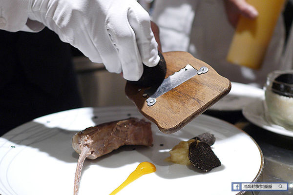 宜蘭美食【饗宴鐵板燒】絕美風味美國藍鑽級羊肉大餐初體驗。互動式創意精緻無菜單鐵板燒。宜蘭鐵板燒推薦