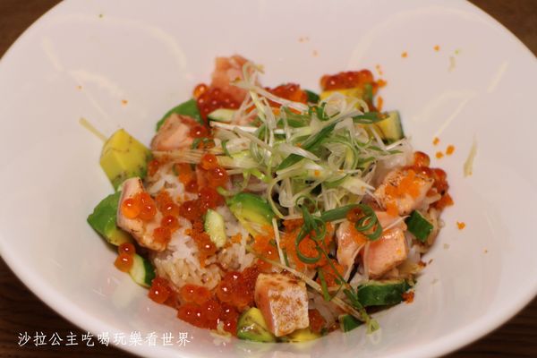 御盤de食堂(微風北車店):台北車站日式定食『御盤de食堂(微風北車店)』現做手工漢堡排每日限量/北車店獨享豆腐甜甜球