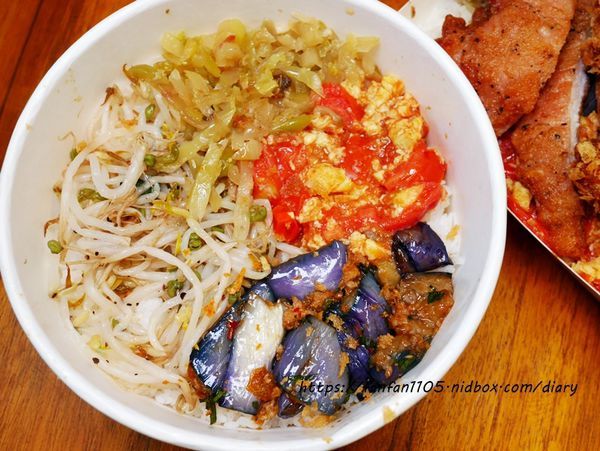 【永和便當】黃加雞腿 #便當 #雞腿便當 #平價便當 #永和美食 #永和便當外送 #頂溪站 (18).JPG