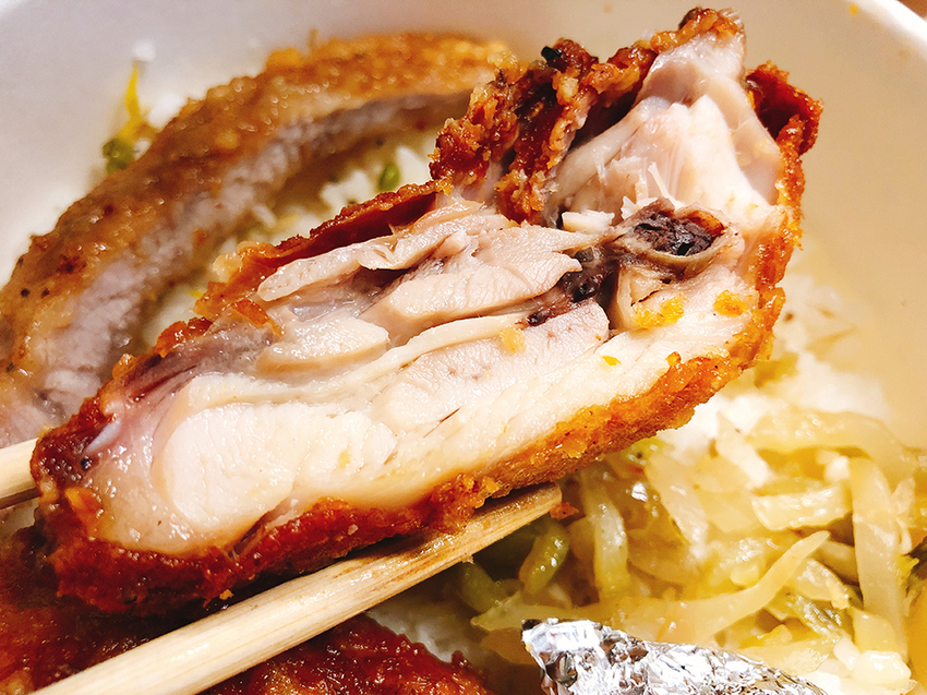 黃加雞腿,我不是他媽媽,永和太平洋百貨,永和比漾廣場,永和摩鐵,永和愛摩兒,永和電影院,永和便宜便當,食尚玩家推薦炸雞腿,食尚玩家推薦永和美食