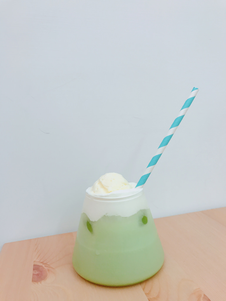 美食►桃園楊梅┃WakeWake 醒醒工作室┃埔心最新熱門網美集散地,IG打卡熱點!柴犬團子陪你喝下午茶