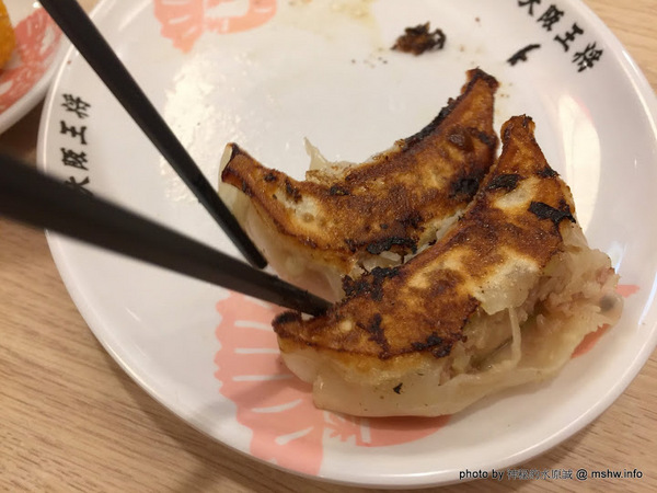 大阪王將餃子專賣店(台中廣三SOGO店)：【食記】台中大阪王將餃子專賣店 Osaka Ohsho Since 1969 廣三SOGO店@西區草悟道-捷運BRT科博館 : 50年歷史日式餃子連鎖店, 只推炸雞跟炒麵…餃子就算了XD