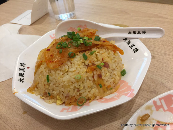 大阪王將餃子專賣店(台中廣三SOGO店)：【食記】台中大阪王將餃子專賣店 Osaka Ohsho Since 1969 廣三SOGO店@西區草悟道-捷運BRT科博館 : 50年歷史日式餃子連鎖店, 只推炸雞跟炒麵…餃子就算了XD