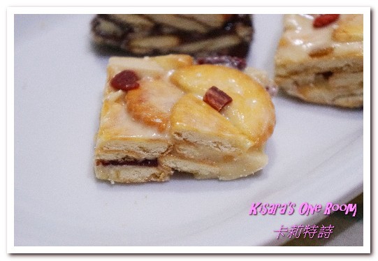 卡莉特詩:宅配甜點.中秋節禮盒還是新奇的手作點心最得人心──卡莉特詩 黑金磚雪千藏